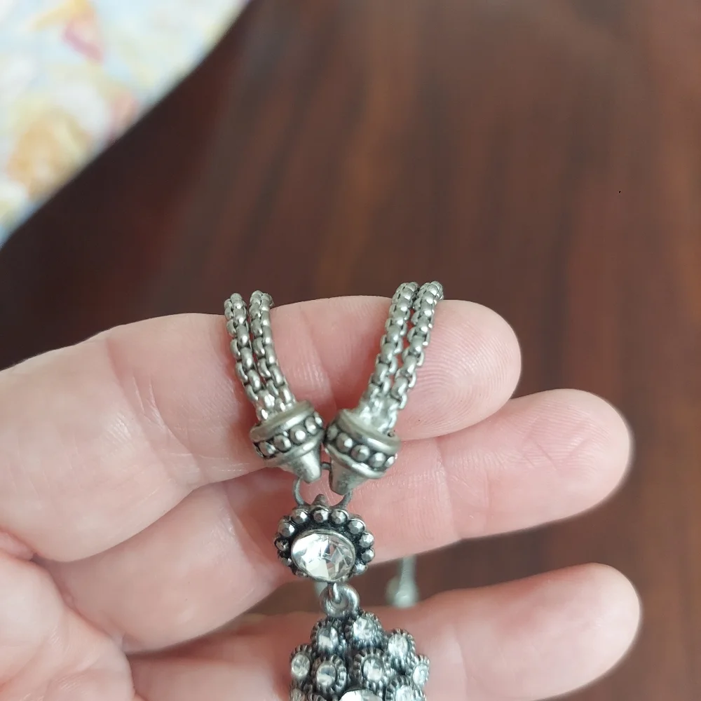 Vintage Cookie Lee Faux Diamond Necklace Silvertone - Picture 8 of 14
